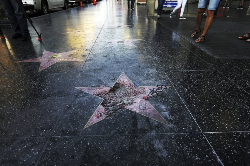 CELEBS: Council powerless to remove Trump star from Walk of Fame